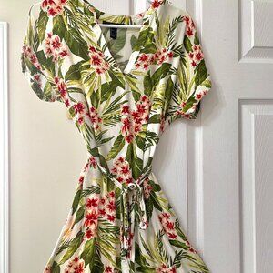 FOREVER 21 Tropical Print Summer Mini Dress - Size Small